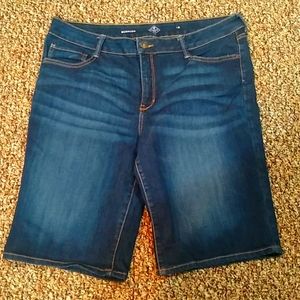 St John's Bay  denim Bermuda shorts